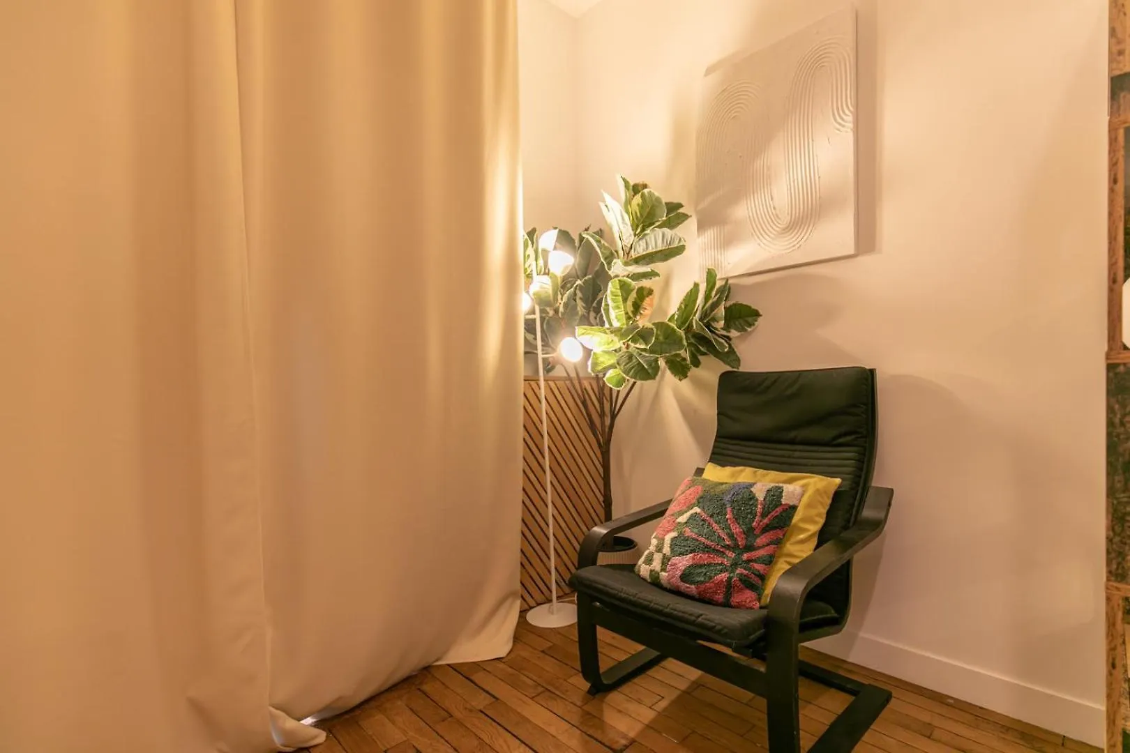 Mba - Splendide Apart Proche Bastille Paris 0*,